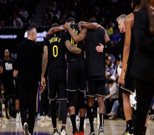 季后赛亮点,对决,精彩回放,平博体育官网,APP下载,注册领彩金,官方网站,网站入口